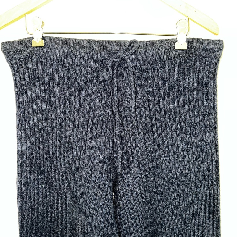 James Street High Waisted Ribbed Pant size M/L
